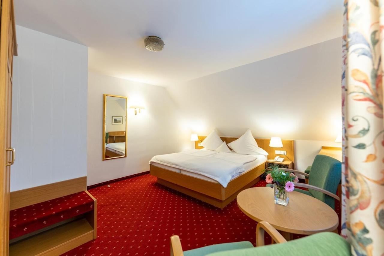 Landgasthof Adler Breisach Bagian luar foto
