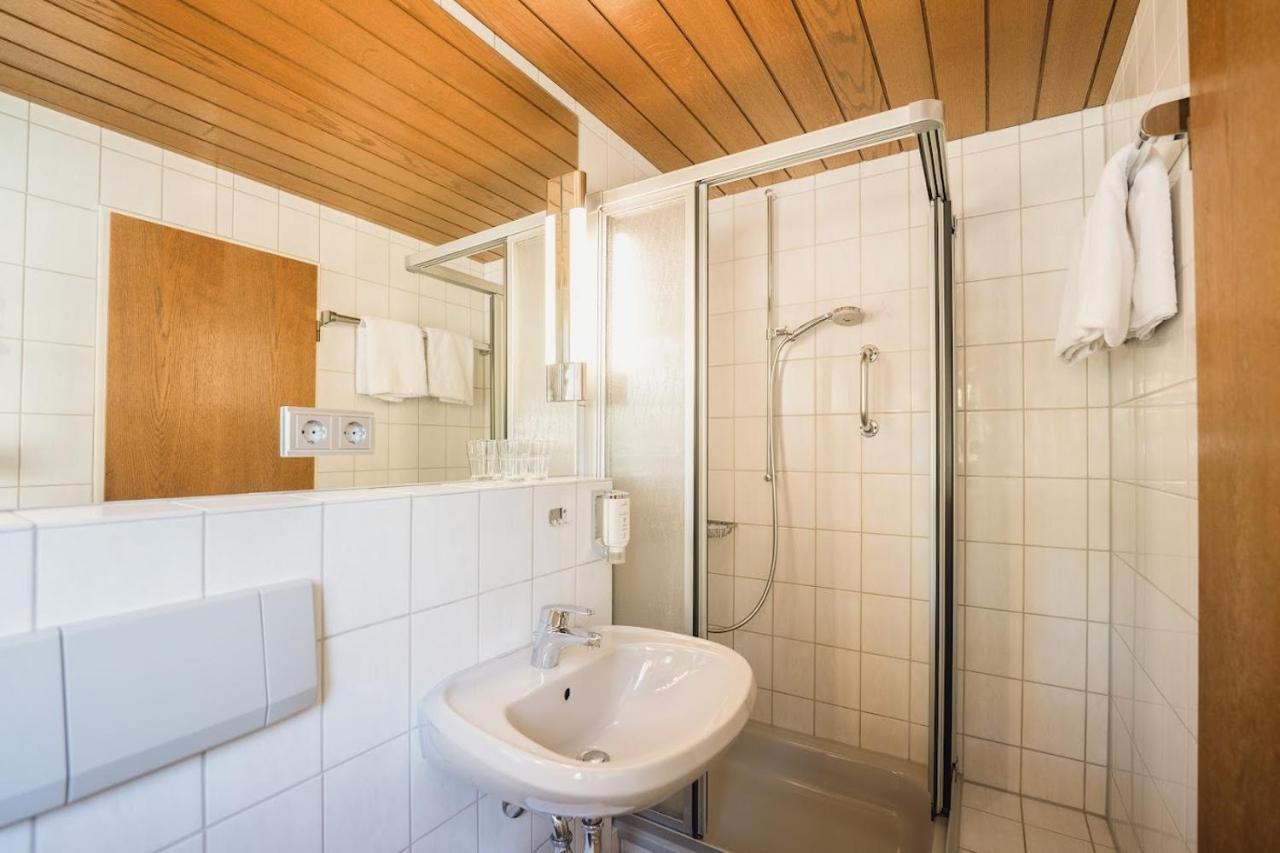 Landgasthof Adler Breisach Bagian luar foto